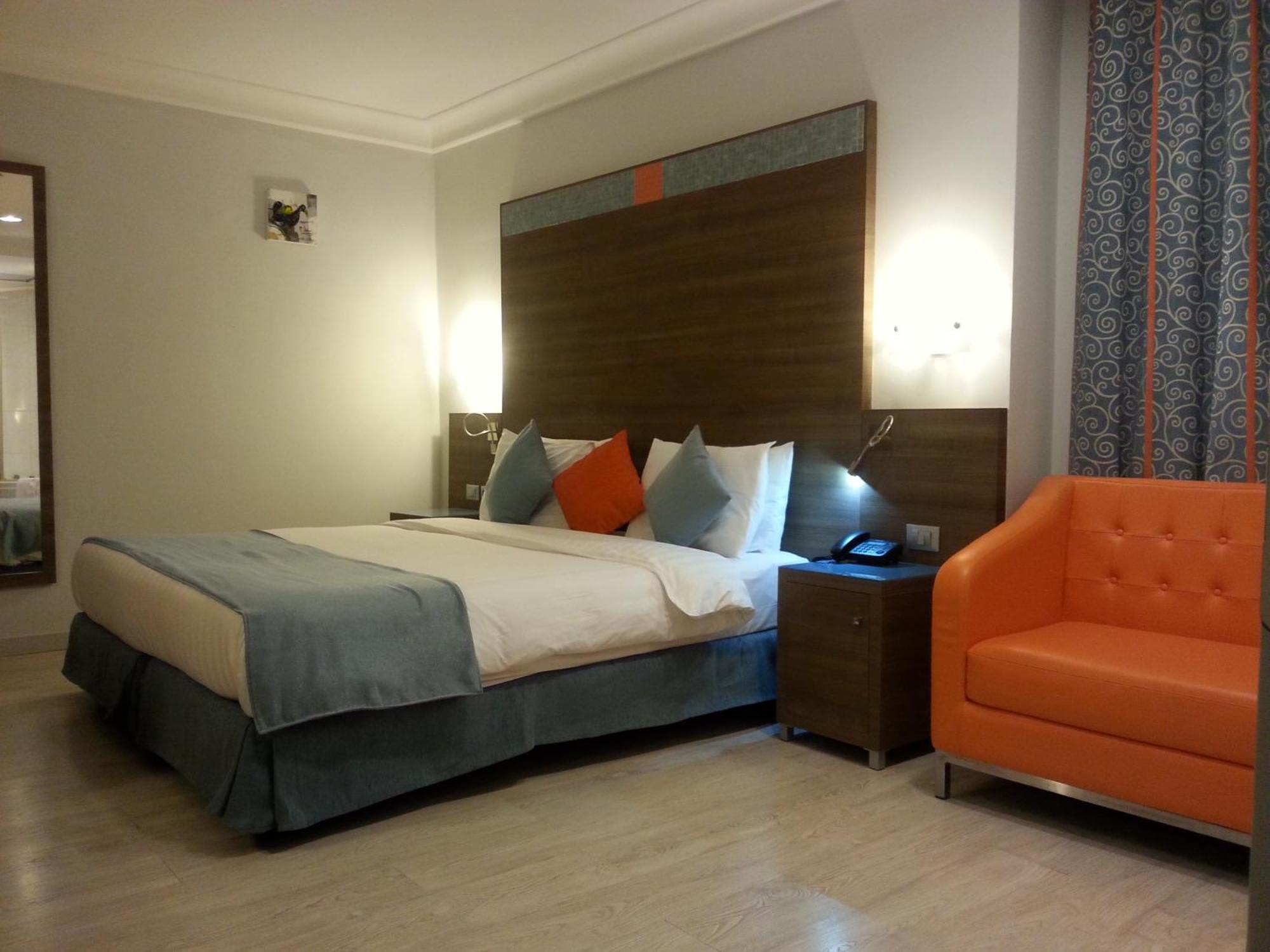 Bénin Royal Hôtel Cotonú Habitación foto